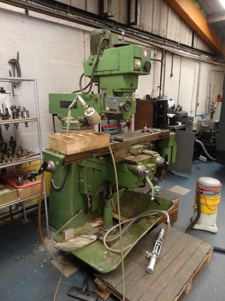 Beaver Milling machine Mk2 - 1st Machinery