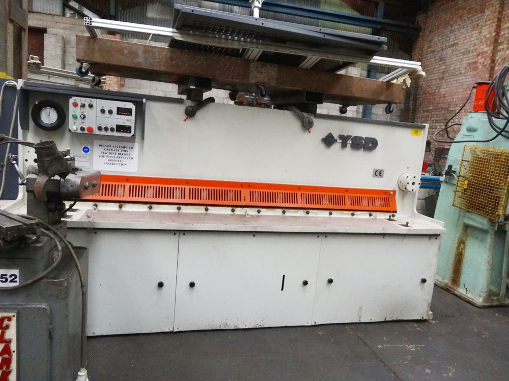 YSD Hydraulic Guillotine - 1st Machinery